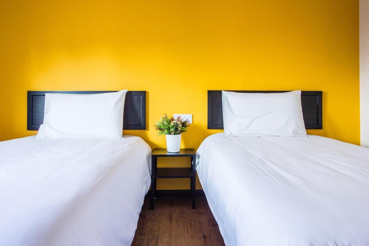 Explore 5Br Gardenhouse Retreats Butterworth Esterno foto