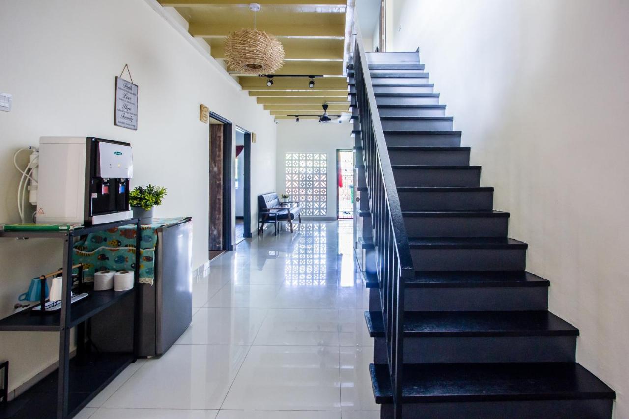Explore 5Br Gardenhouse Retreats Butterworth Esterno foto