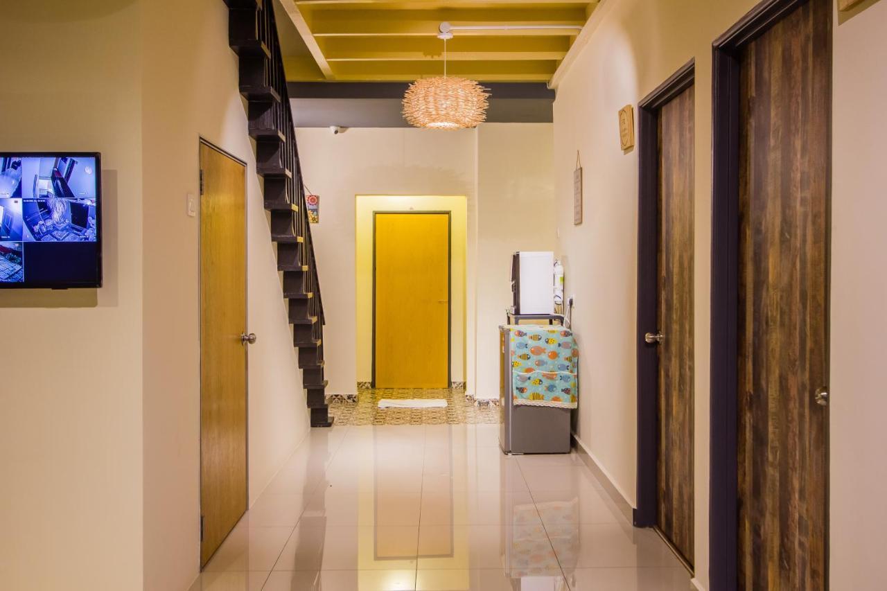 Explore 5Br Gardenhouse Retreats Butterworth Esterno foto